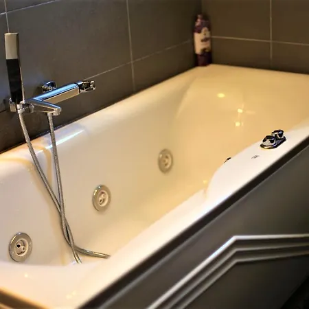 Luxurious In Elani Villa Siviri