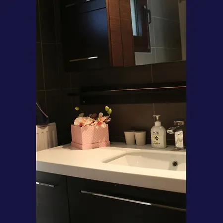 Luxurious In Elani * Σίβηρη